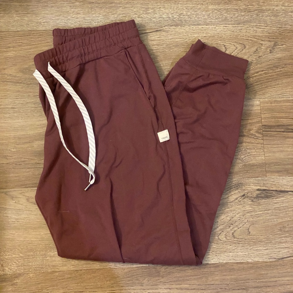 Vuori Performance Jogger